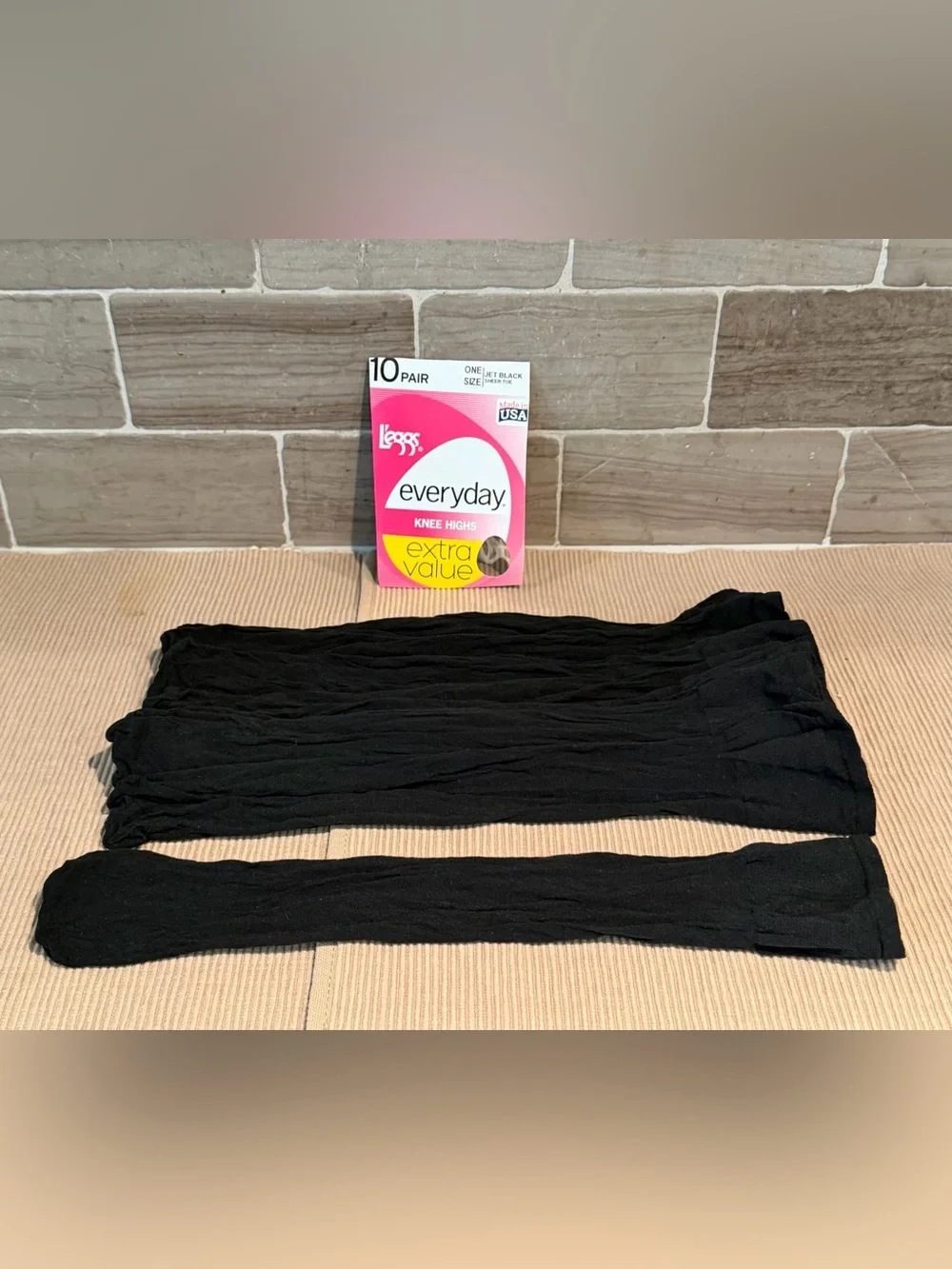 Vintage L'eggs Everyday Jet Black Knee Highs Lot of 4.5 Pairs (9 Pieces)